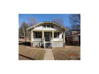 1901 S Willow Ave, Independence, MO 64052