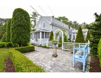 251 Converse Rd, Marion, MA 02738