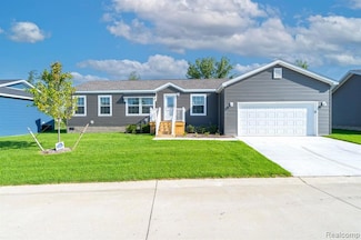 2769 Naples Ct, Lapeer Township, MI 48446