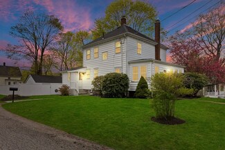 36 Brooks Place, West Bridgewater, MA 02379