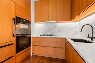 570 Broome St Unit 6B, New York, NY 10013