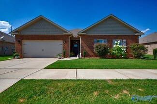 222 Harbor Glen Dr SW, Madison, AL 35756