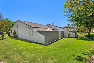 399 N Ironpike Cir Unit 18, Anaheim, CA 92807