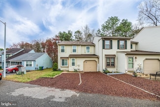 6 Partridge Ct, Marlton, NJ 08053