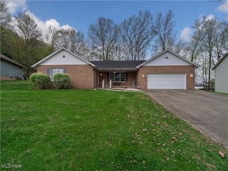 140 Jessica Dr, Dover, OH 44622
