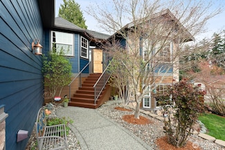 1140 Matterhorn Loop, Camano Island, WA 98282