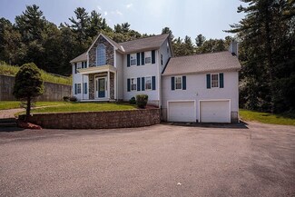 3 Jamie Way, Tyngsboro, MA 01879