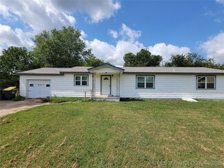 245 E 148th St, Glenpool, OK 74033