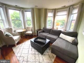 1305 E Capitol St SE Unit 302, Washington, DC 20003