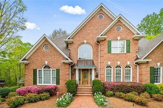 4216 Saddlewood Forest Dr, Winston Salem, NC 27106