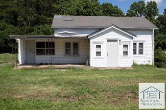 1620 Oak Level Rd, Bassett, VA 24055