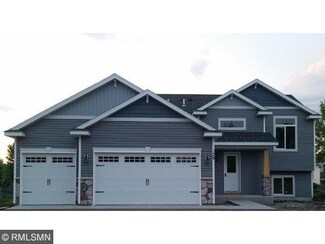 144 Crystal Cir, Montrose, MN 55363
