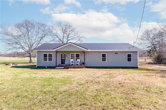 869 Ankerich Rd, Bowersville, GA 30516