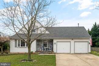 15 Adler Cir, Lumberton, NJ 08048