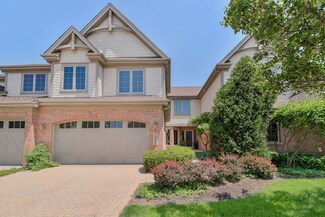 2003 Mackenzie Place, Wheaton, IL 60187