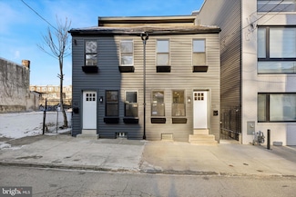 55 E Sharpnack St, Philadelphia, PA 19119