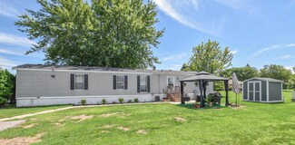 175 N Michigan Ave Unit 46, Coldwater, MI 49036