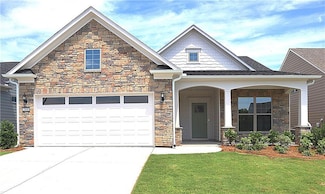 2808 Turnwater St, Hoschton, GA 30548