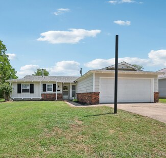 216 Grandview Blvd, Muskogee, OK 74403