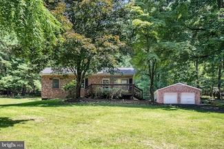 119 Lakeview Ln, Boyce, VA 22620