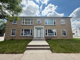 2740 N 61st St, Milwaukee, WI 53210