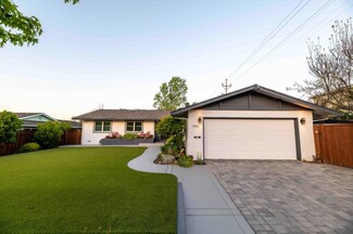 11190 Santa Teresa Dr, Cupertino, CA 95014