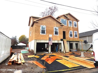 405 Shore Rd, Keyport, NJ 07735
