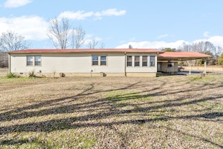 5765 Madisonville Rd, Hopkinsville, KY 42240