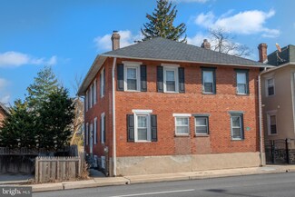 929 County Line Rd, Bryn Mawr, PA 19010