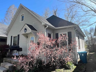 1010 S 8th St, Terre Haute, IN 47807