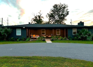 823 Jordan St, Charleston, SC 29412