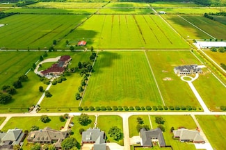 314 Myrtle Grove Dr, Houma, LA 70360