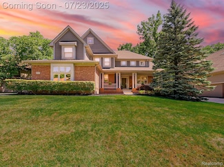 6590 Pembridge Hill, West Bloomfield, MI 48322