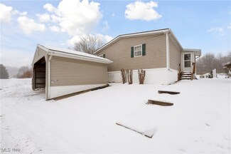 11629 4th St NE Unit 13, Magnolia, OH 44643