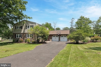 800 Pierce Rd, East Norriton, PA 19403