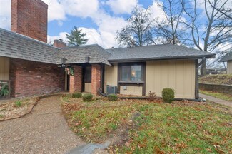 2636 Hampton Rd Unit 2D, Saint Charles, MO 63303