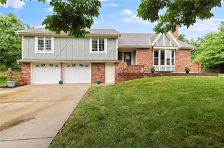 6888 W 185th Terrace, Stilwell, KS 66085