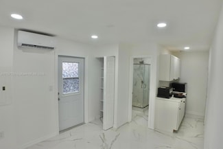 14313 SW 146th Ave, Miami, FL 33186