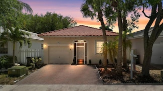 4812 NW 19th St, Coconut Creek, FL 33063