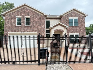 10147 Torrington Ln, Houston, TX 77075