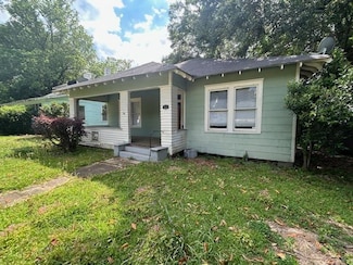 523 Howe St, McComb, MS 39648