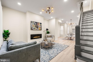 49 W Sharpnack St, Philadelphia, PA 19119