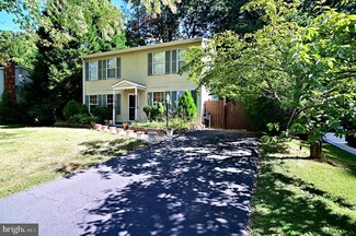 14413 Summerton Ln, Woodbridge, VA 22193