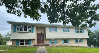 219 21st Ave, Altoona, PA 16601
