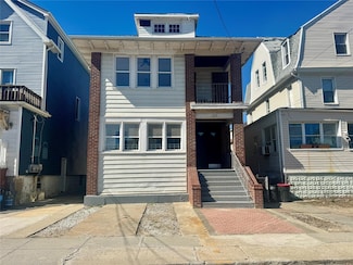 157 Beach 119th St, Rockaway Park, NY 11694