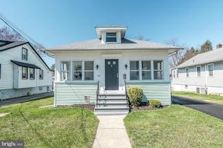 106 Linderman Ave, Cherry Hill, NJ 08002