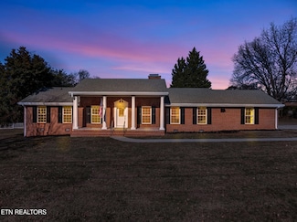 2129 Sevierville Rd, Maryville, TN 37804