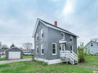 1512 24th Ave, Moline, IL 61265