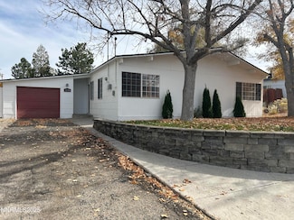 13570 Mount Rainier St, Reno, NV 89506