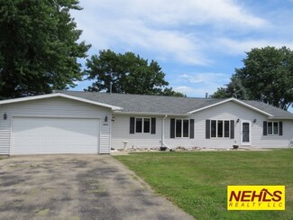 N8920 Lake Rd, Randolph, WI 53956